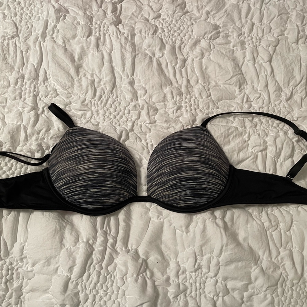 PINK Bombshell Bra